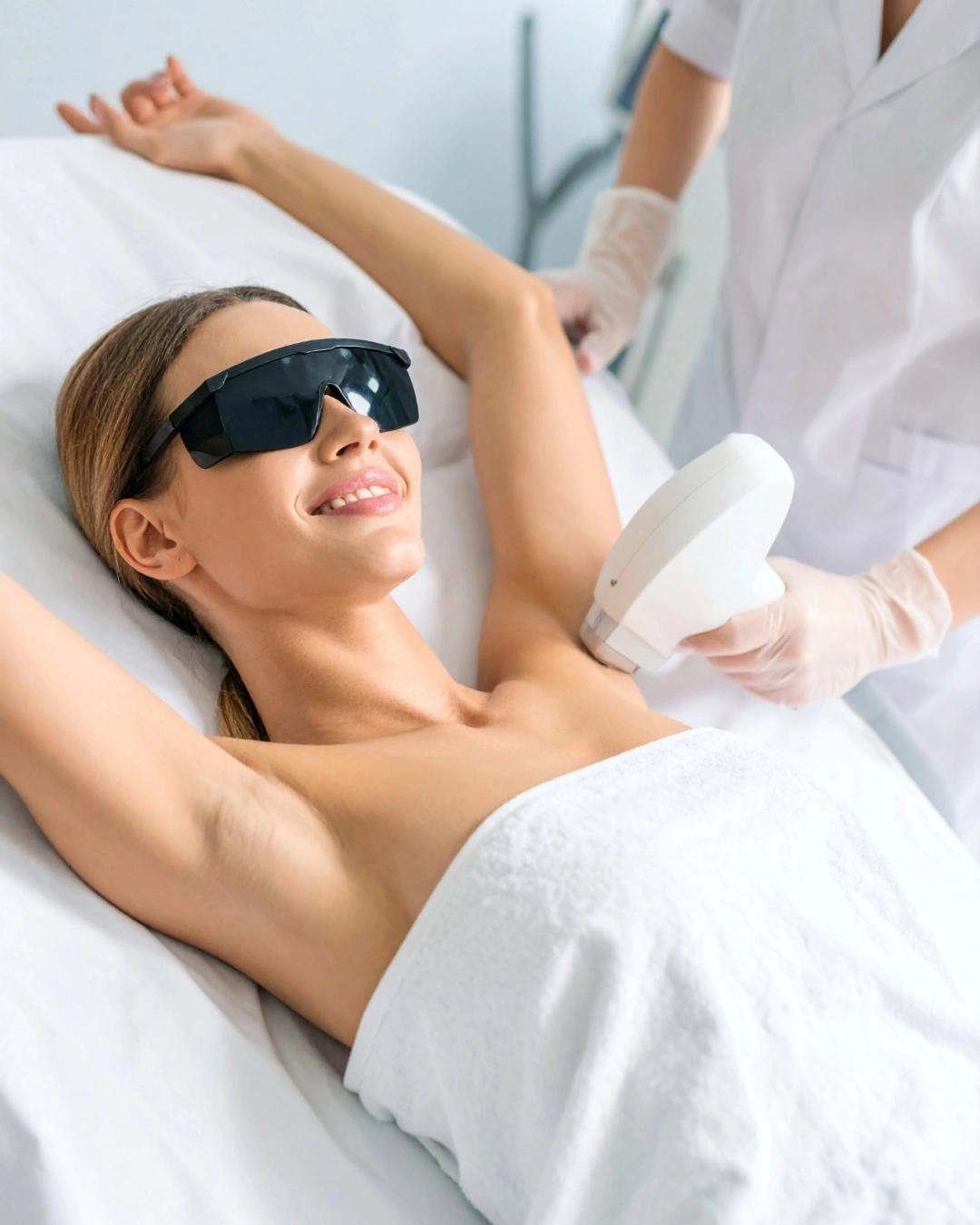 Lāzerepilācijas procedūra Epiline Beauty Studio Rīgā