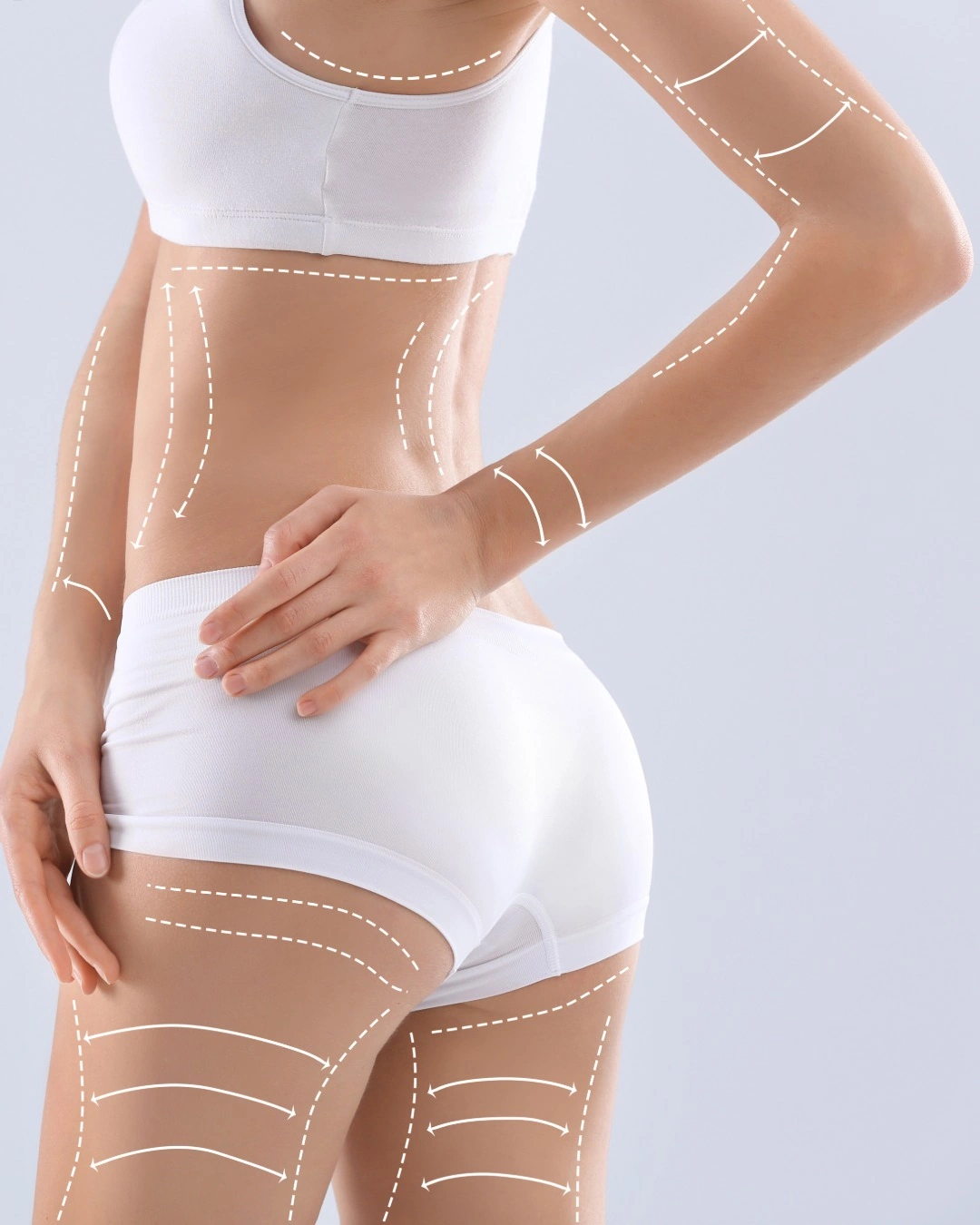 Sieviete ķermeņa procedūras laikā studijā Epiline